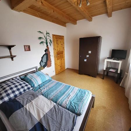 Ferienwohnung Helga Thalmassing  Екстер'єр фото