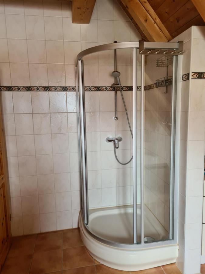 Ferienwohnung Helga Thalmassing  Екстер'єр фото