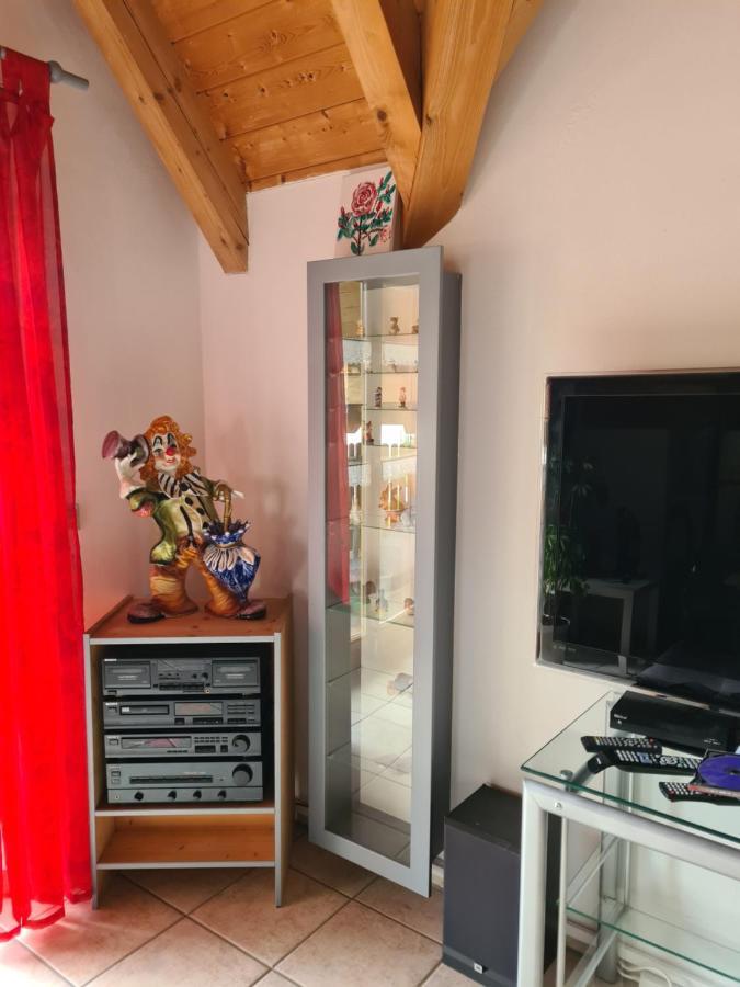 Ferienwohnung Helga Thalmassing  Екстер'єр фото